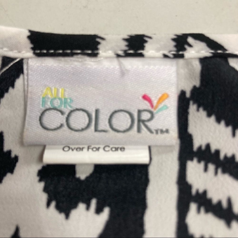 ALL FOR COLOR  Women’s Black & White Geometric Design Fit&Flare Dress Size Small - Picture 7 of 10